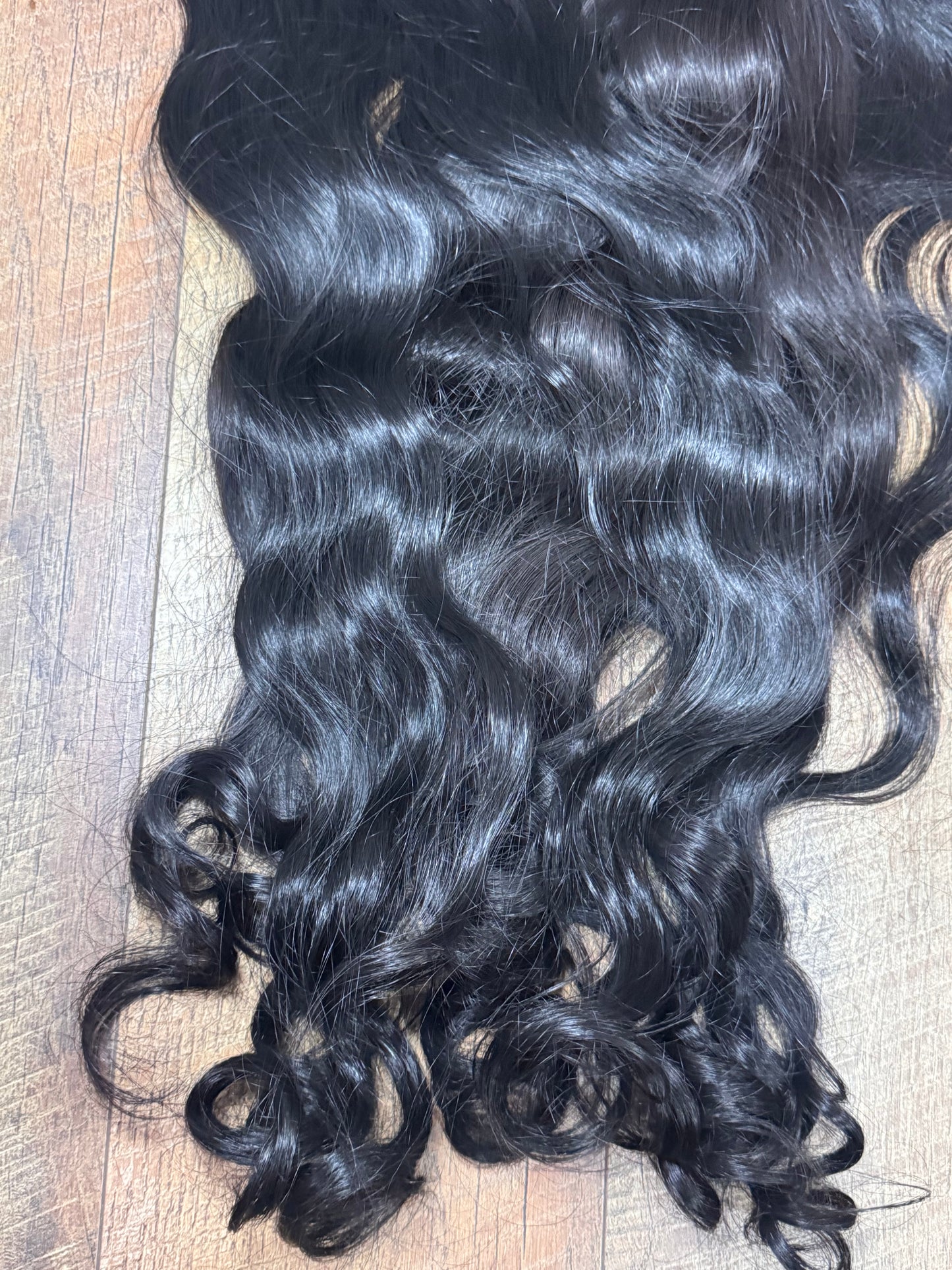 4 Bundles of 32” Raw Cambodian Wavy Human Hair Bundles Deal