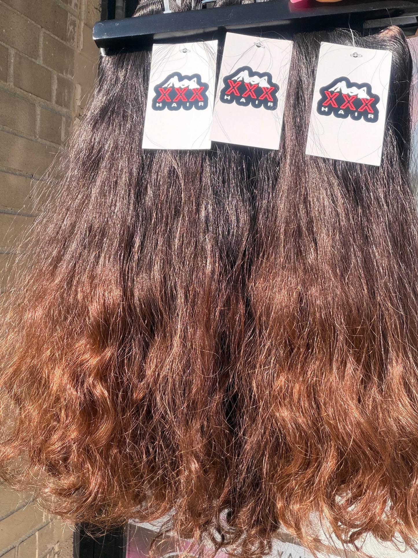 20” Raw Indonesian Natural Curly Ombre Brown Hair Bundle