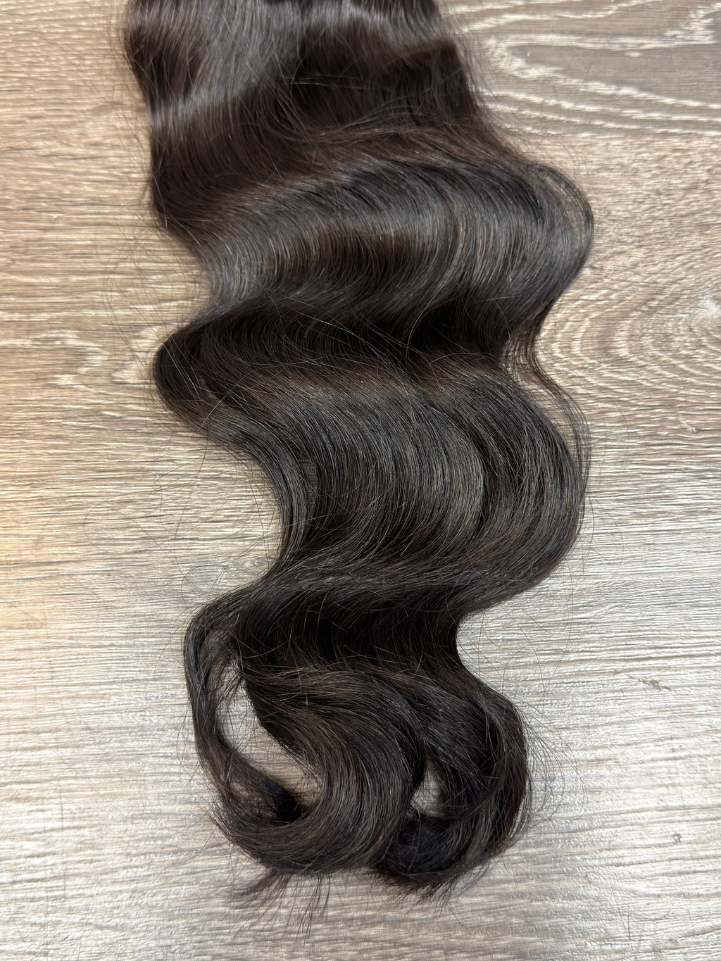 18” Raw Cambodian Wavy Human Hair Bundle