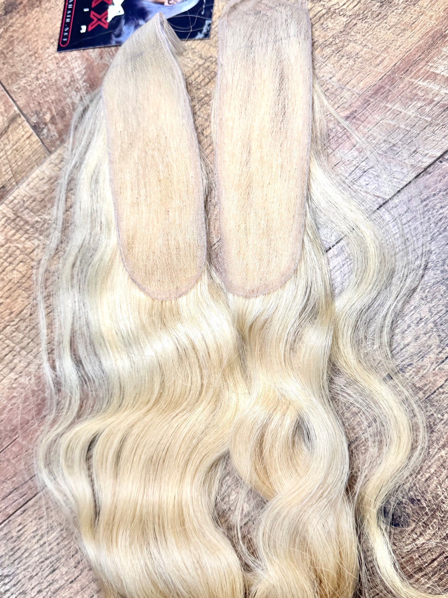 HD 2*6 Blonde Wavy Lace Closure