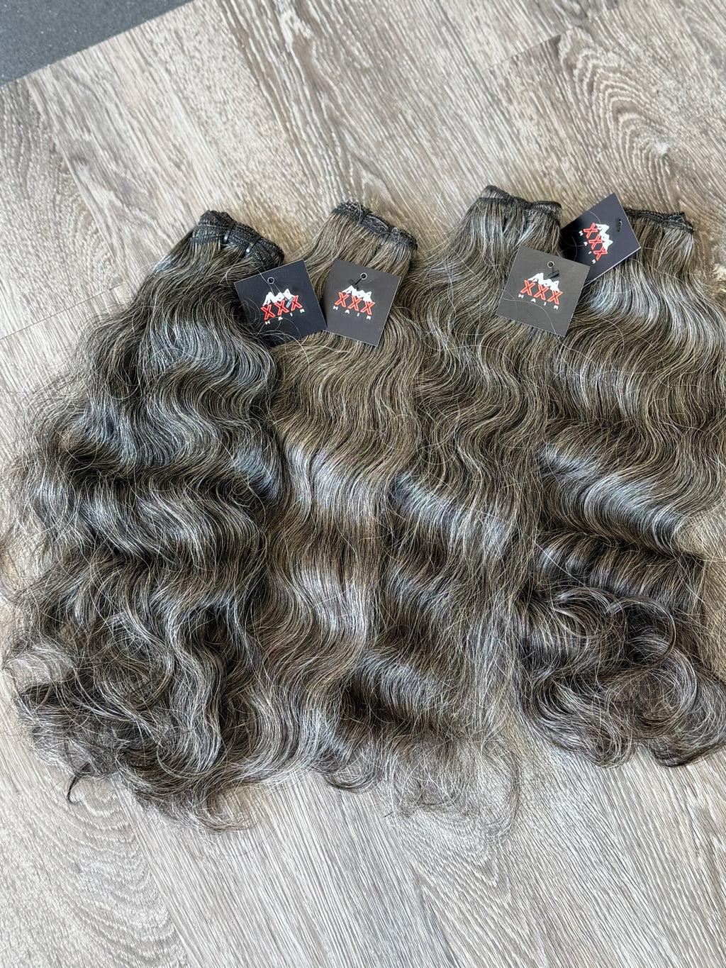 18” Raw Indian Natural Wavy Straight Gray Human Hair Bundle