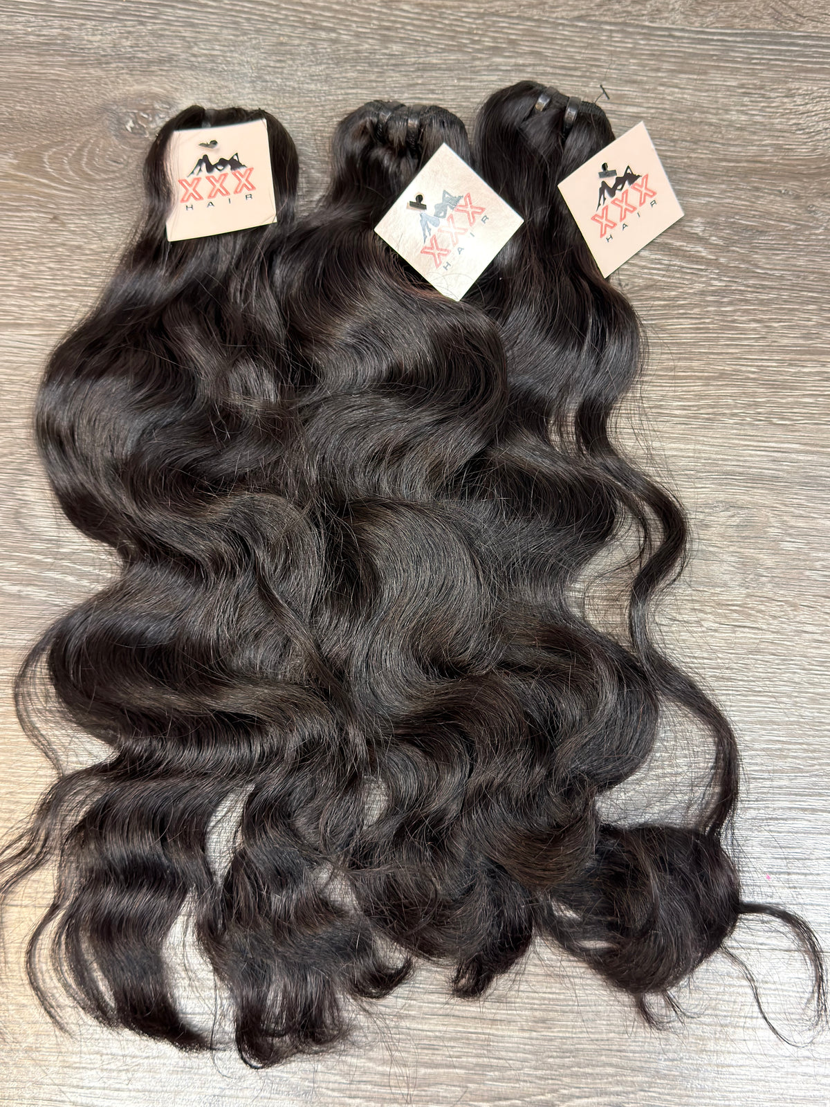 20” Raw Cambodian Wavy Human Hair Bundle