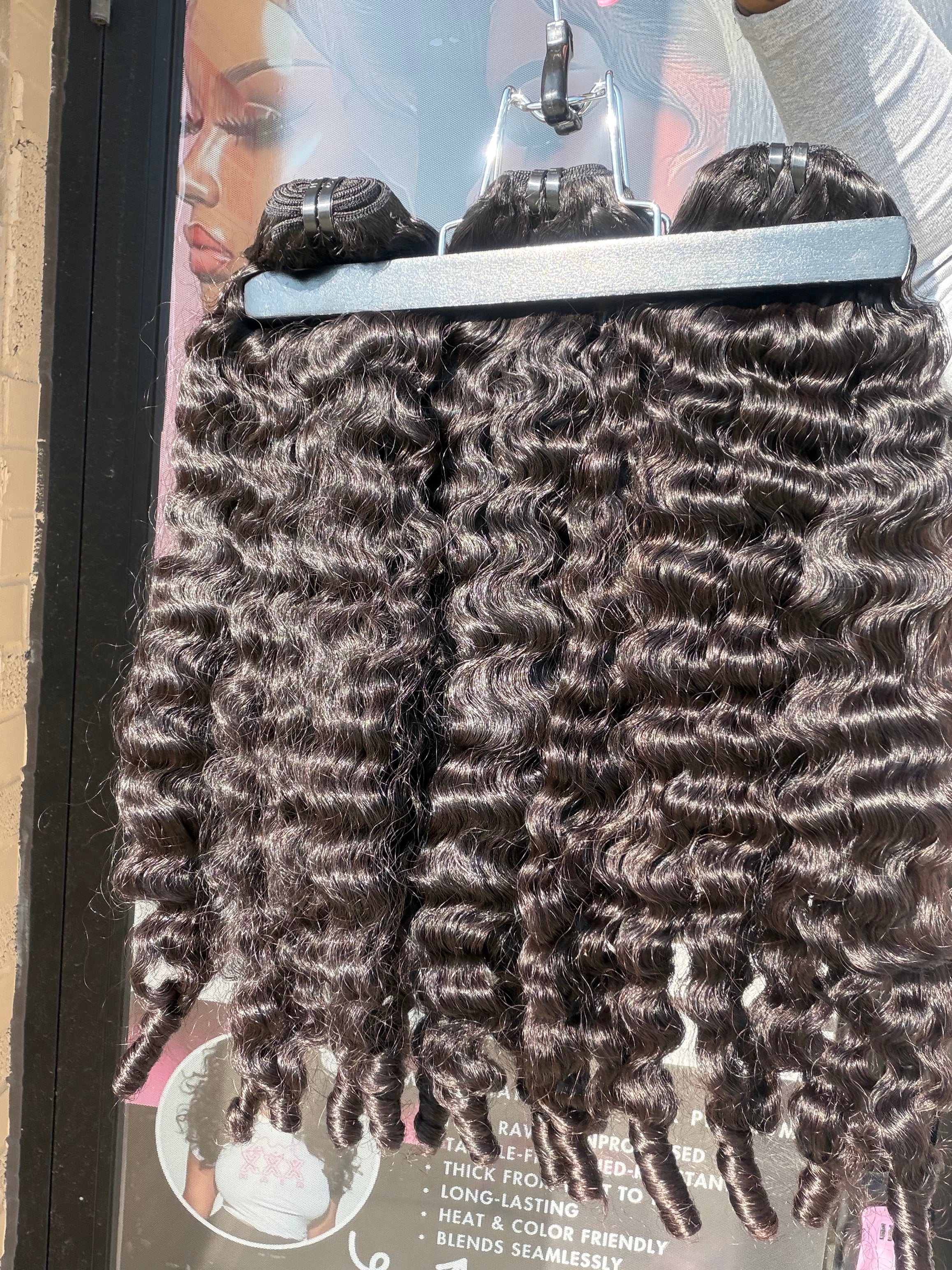 24” Burmese Curly Virgin Human Hair Bundle
