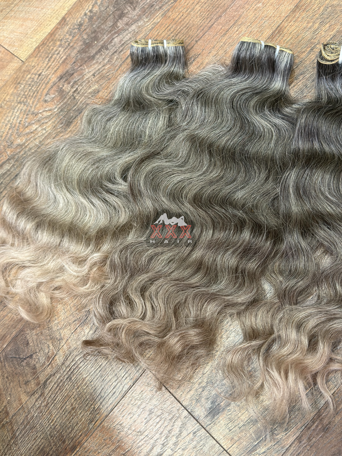 18” Raw Seawave Natural Gray Wavy Human Hair Bundle
