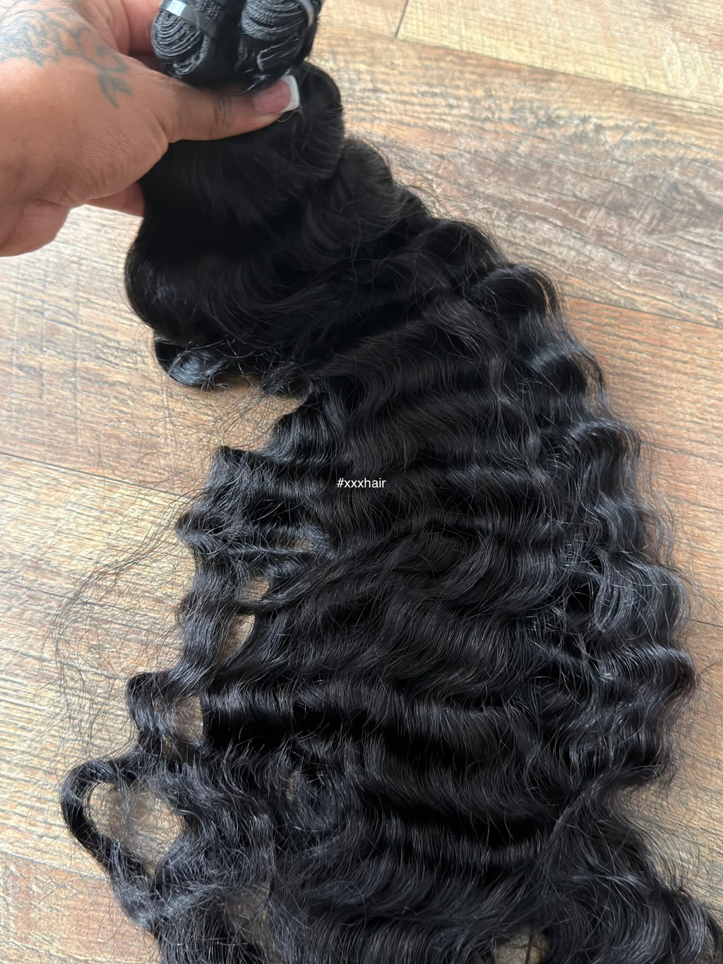 32” Raw Cambodian Loose Wavy Hair Bundle (one bundle)