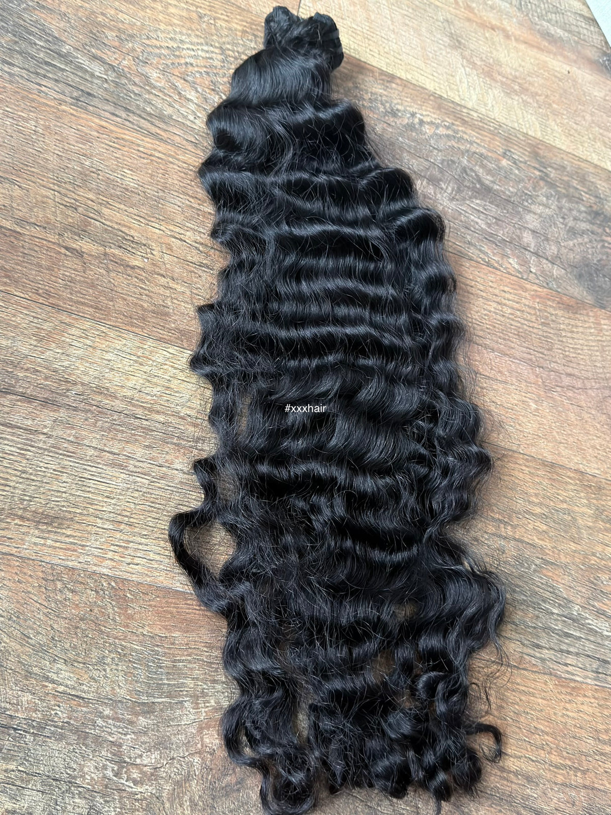 32” Raw Cambodian Loose Wavy Hair Bundle (one bundle)