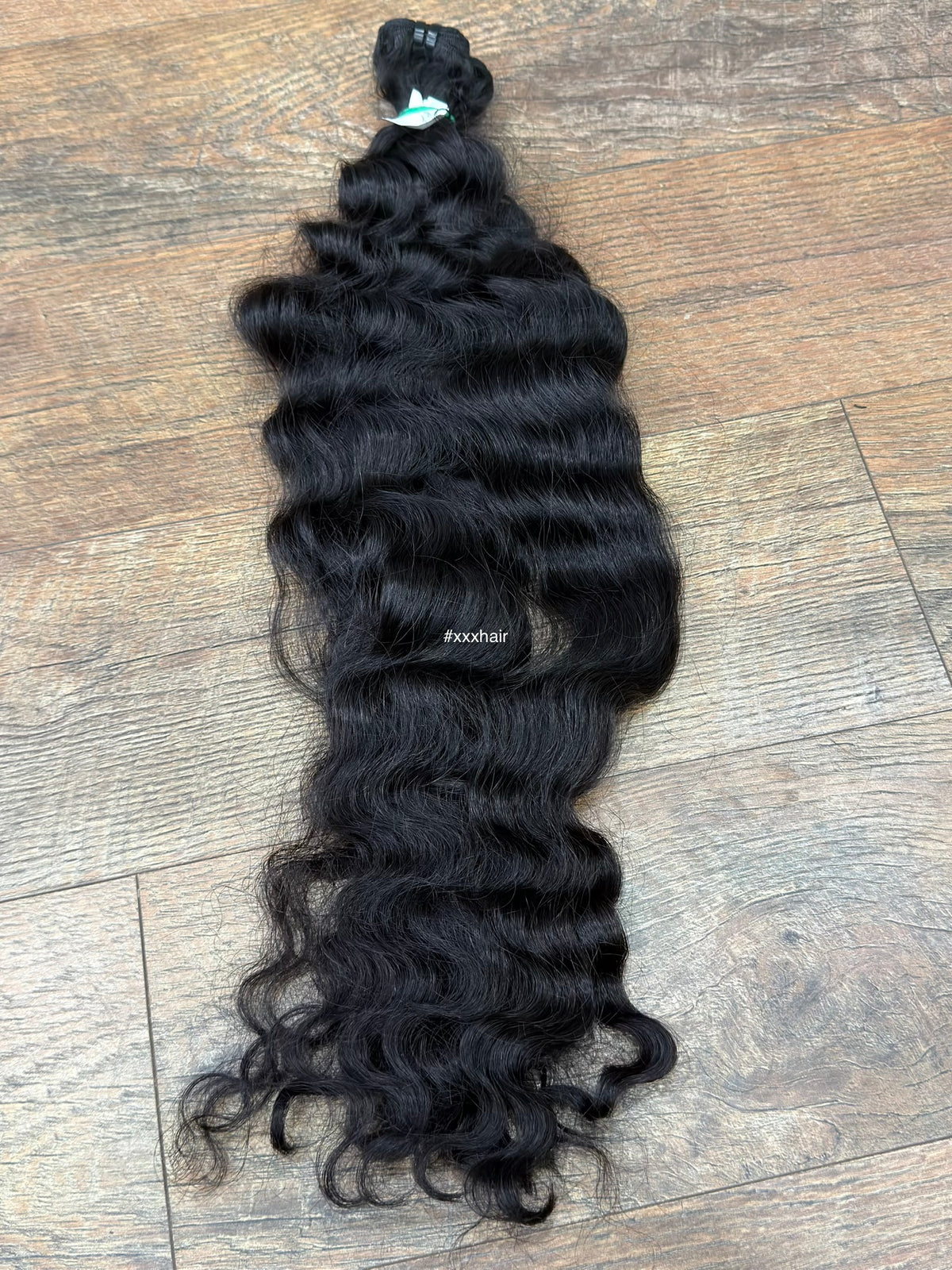 30” Raw Cambodian Loose Wavy Hair Bundle (one bundle)