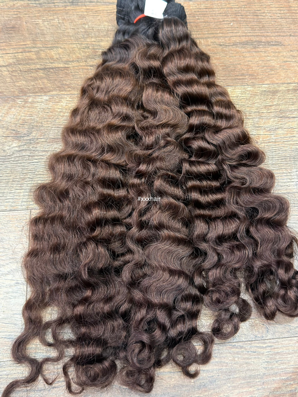 26” Raw Cambodian Loose Wavy Ombre Brown Hair Bundle (one bundle)